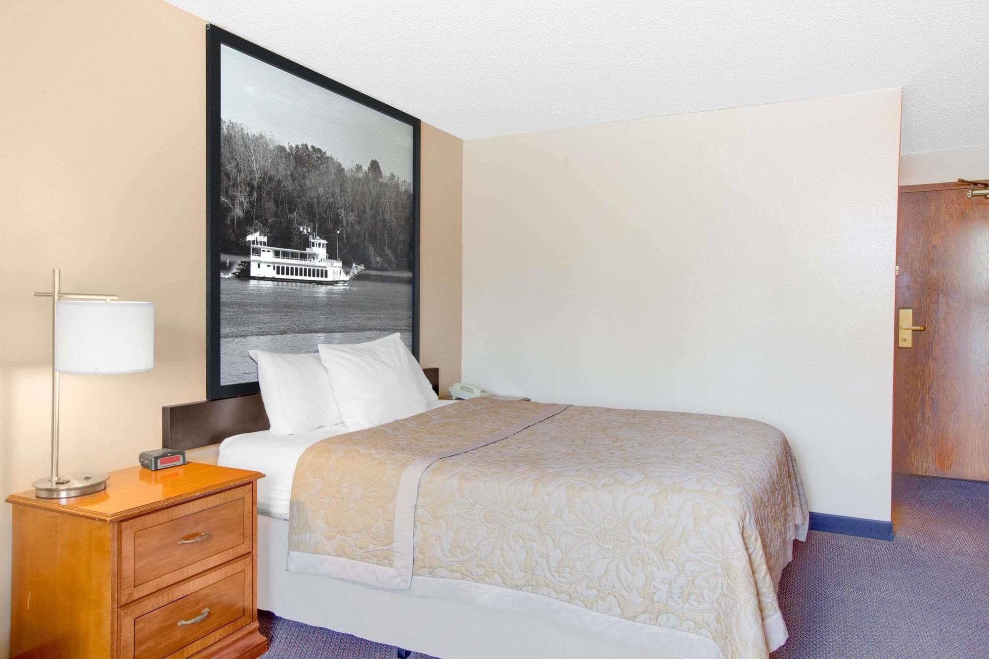 Super 8 By Wyndham Clear Lake Exteriér fotografie
