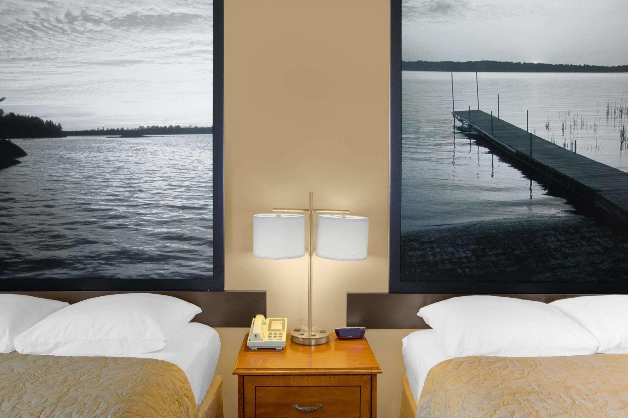 Super 8 By Wyndham Clear Lake Exteriér fotografie